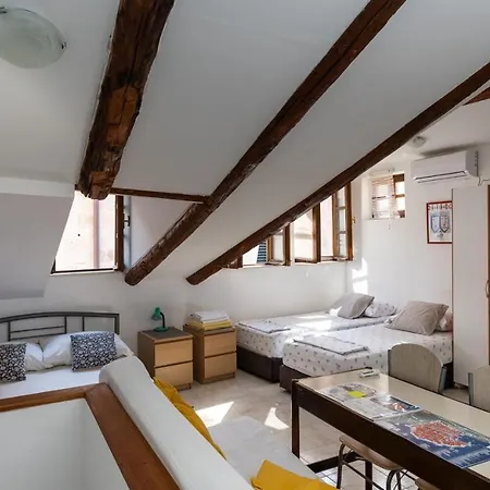 فندق مبيت وإفطار Buza House دوبروفينك