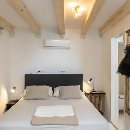 Buza House فندق مبيت وإفطار